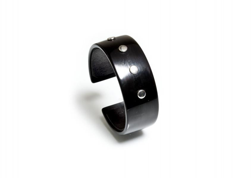 Armspange Nieteneffekt 2,5cm (A0106)