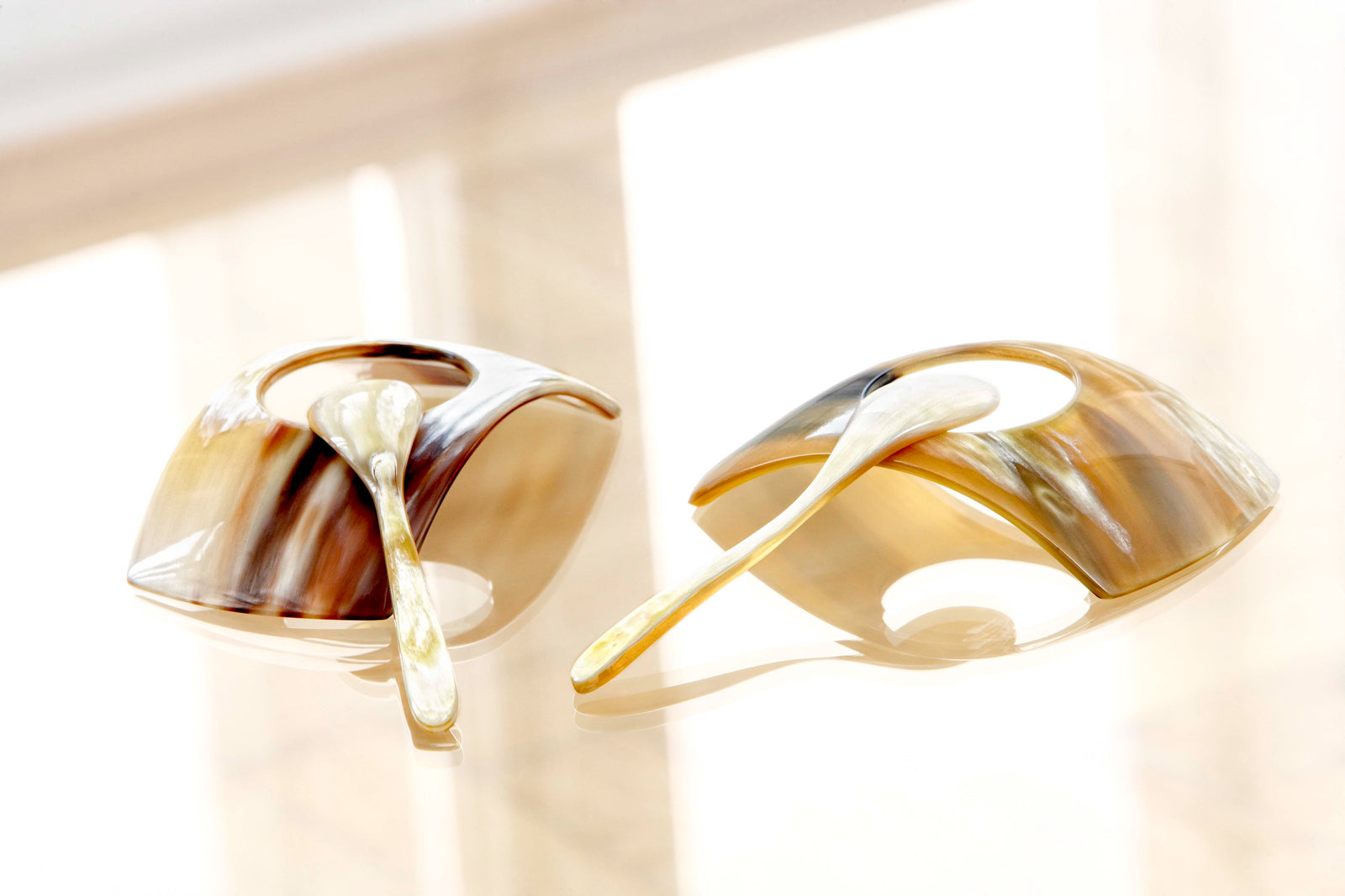 Eierbecher gebogen (D0249)